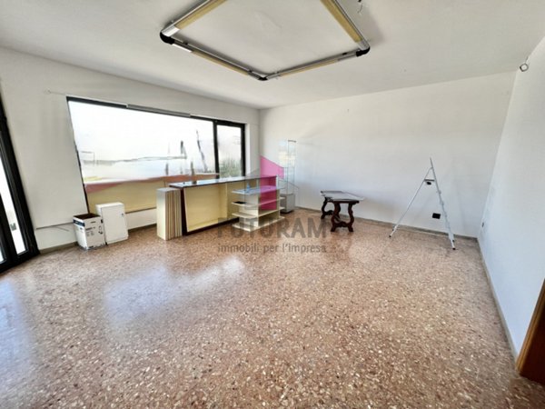 negozio in affitto a Marostica in zona Marsan