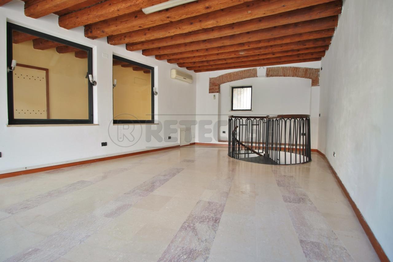 appartamento in affitto a Montebello Vicentino