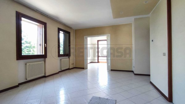 appartamento in affitto a Montebello Vicentino