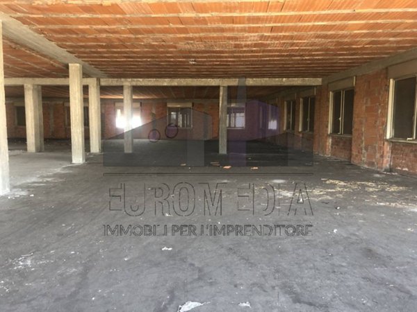 locale commerciale in affitto a Montecchio Maggiore in zona Alte Ceccato