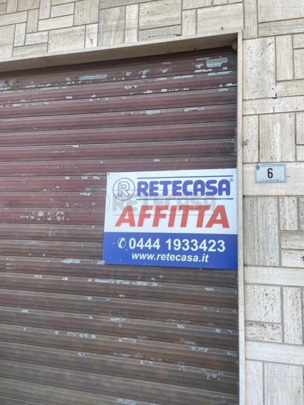 negozio in affitto a Montecchio Maggiore