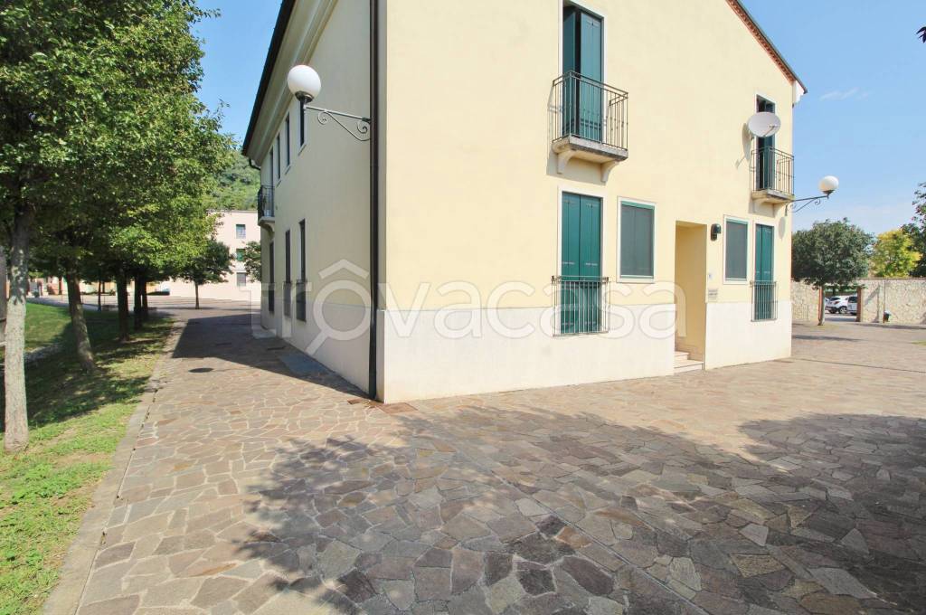 ufficio in affitto a Montecchio Maggiore