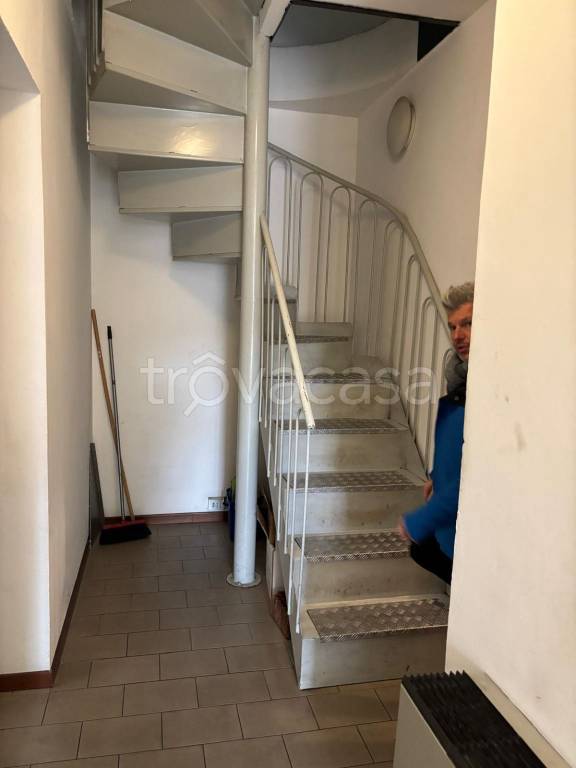 locale commerciale in affitto a Montecchio Maggiore