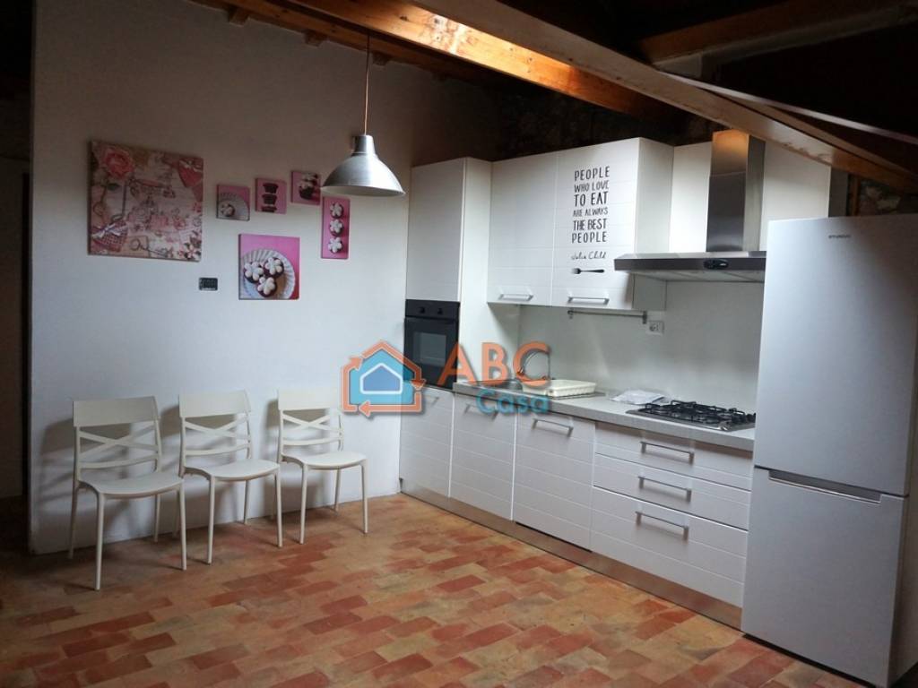 appartamento in affitto a Montecchio Maggiore in zona Alte Ceccato