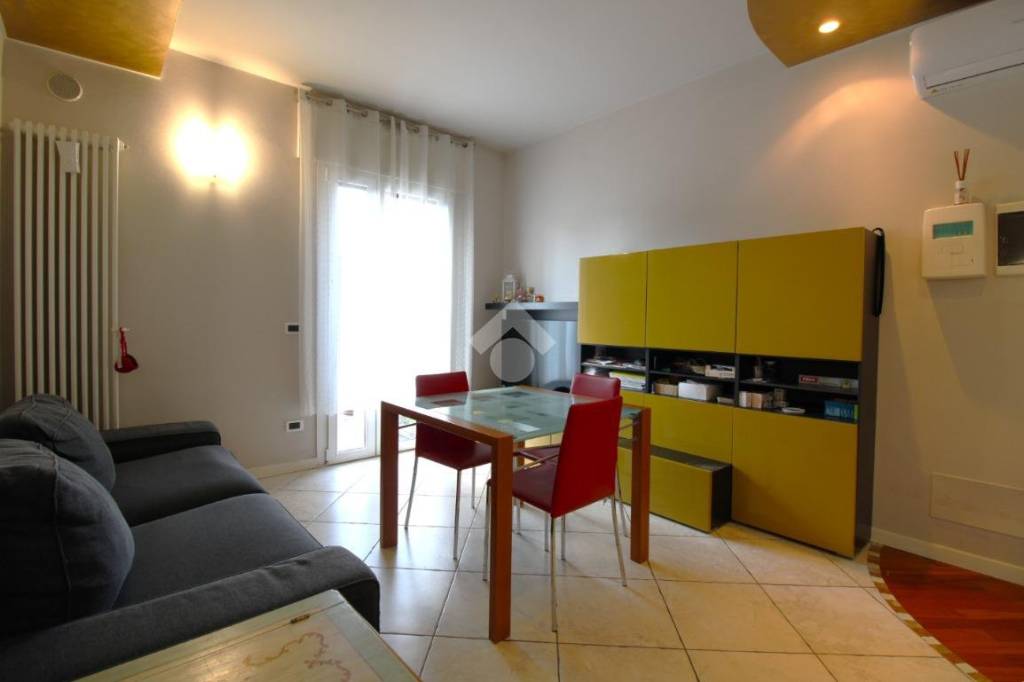 appartamento in affitto a Montecchio Maggiore in zona Alte Ceccato