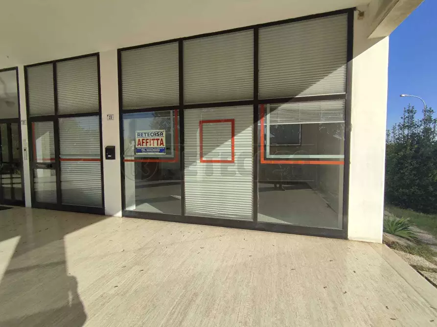 locale commerciale in affitto a Montecchio Maggiore