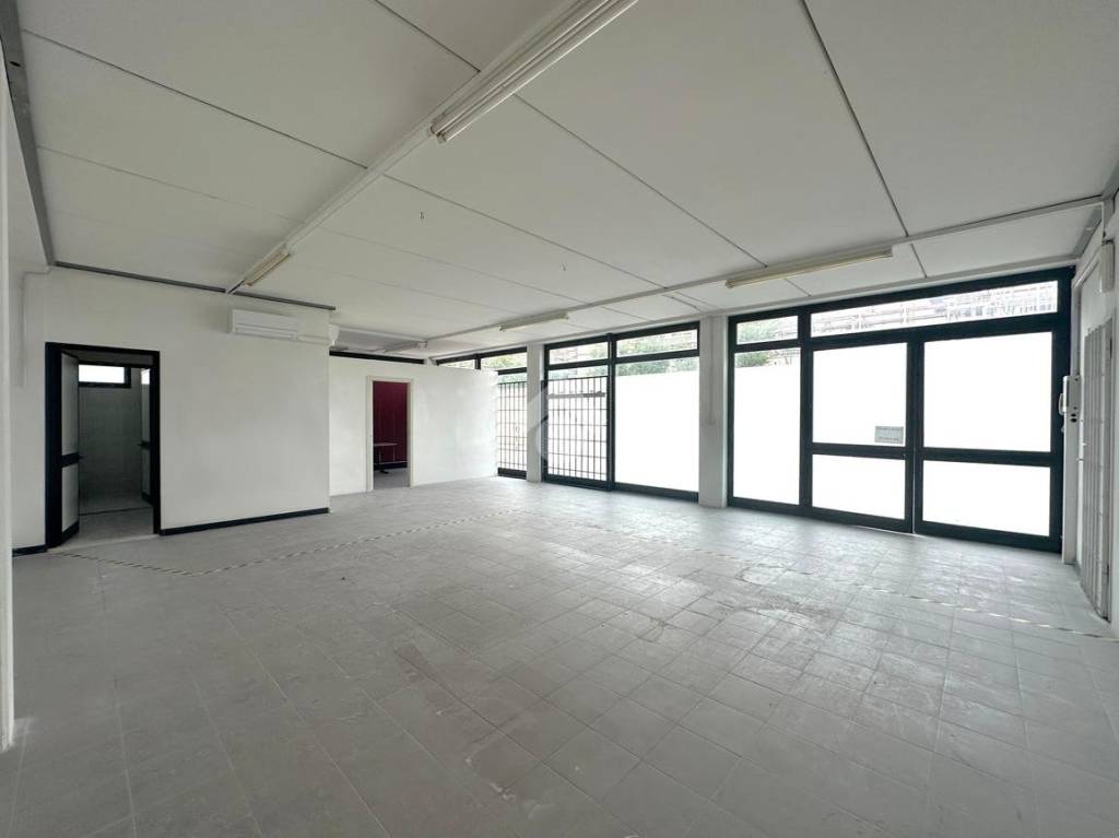 negozio in affitto a Montecchio Maggiore