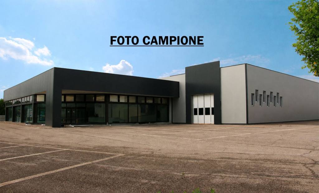 locale commerciale in affitto a Montecchio Maggiore