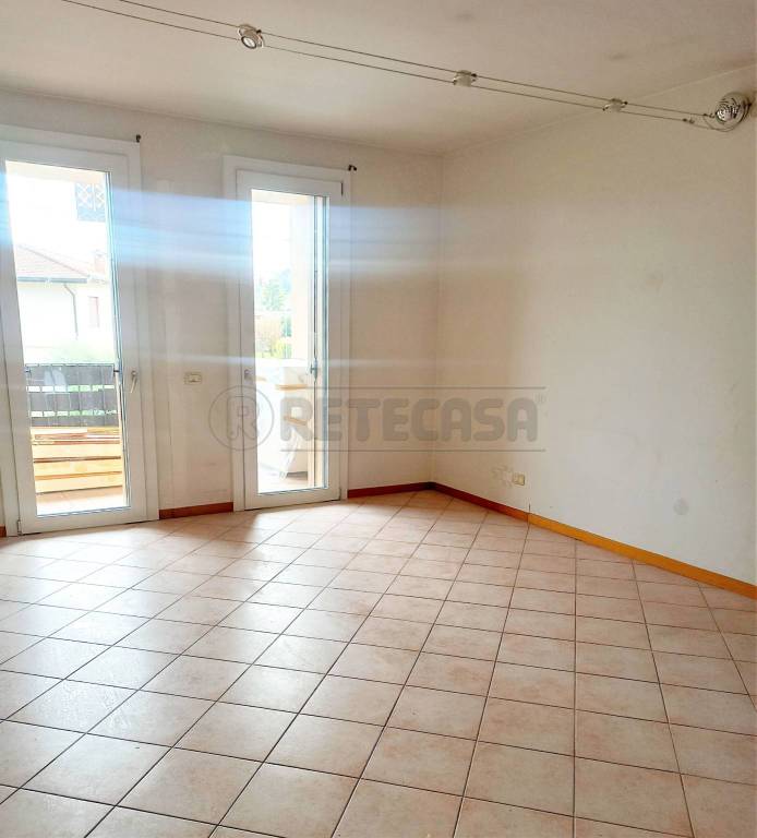 ufficio in affitto a Montecchio Precalcino