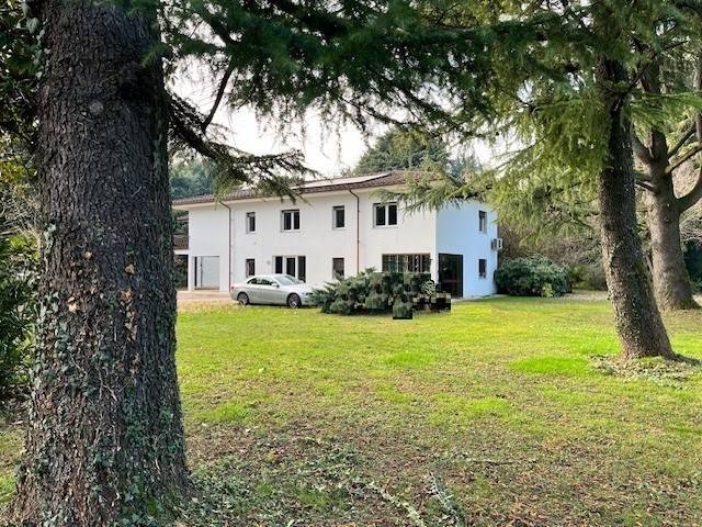 casa indipendente in affitto a Montecchio Precalcino