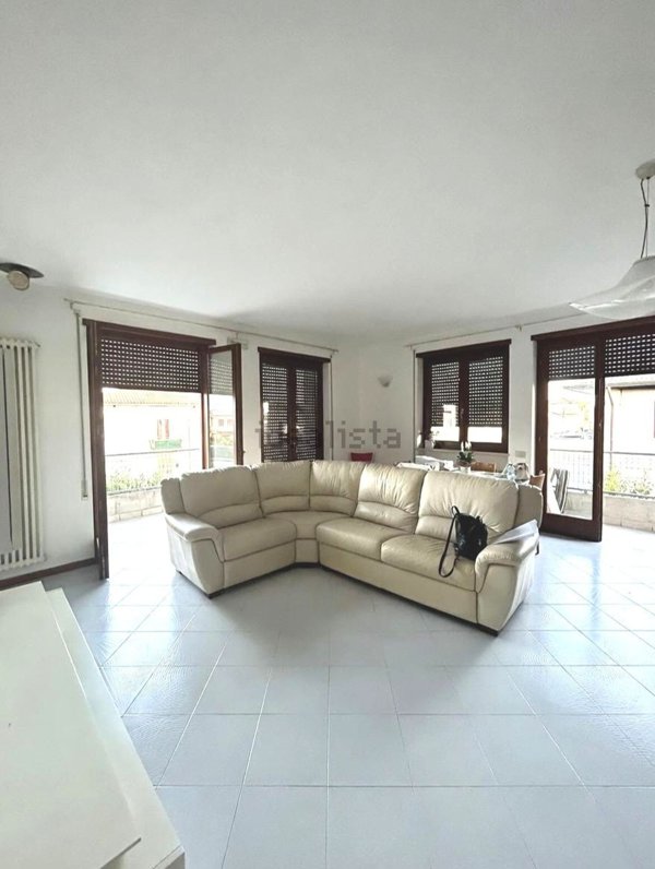 appartamento in affitto a Montecchio Precalcino in zona Levà