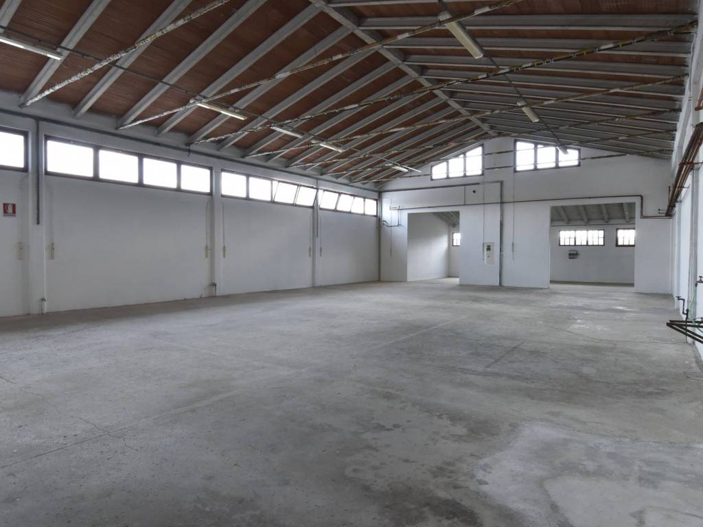 locale commerciale in affitto a Mussolente in zona Casoni