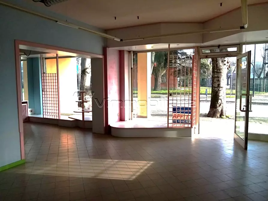 locale commerciale in affitto a Noventa Vicentina