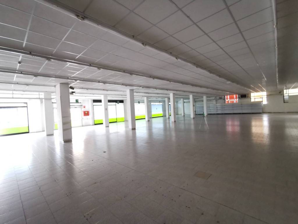 negozio in affitto a Noventa Vicentina