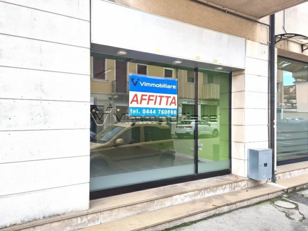 negozio in affitto a Noventa Vicentina