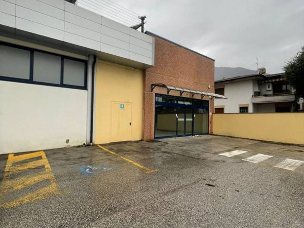 negozio in affitto a Piovene Rocchette