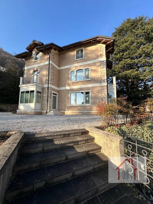 casa indipendente in affitto a Piovene Rocchette