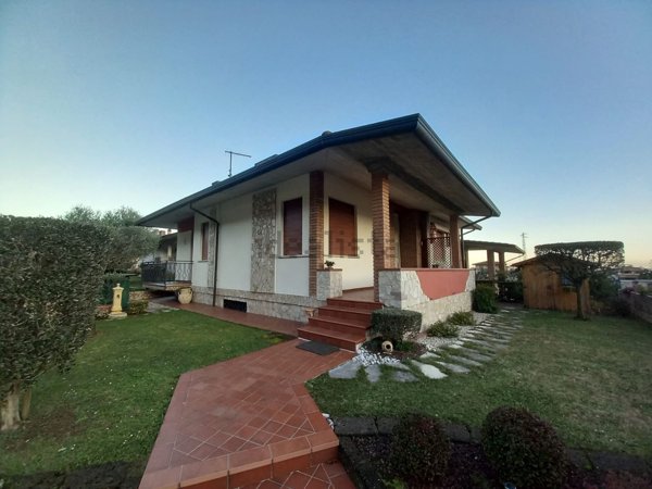 casa indipendente in affitto a Piovene Rocchette