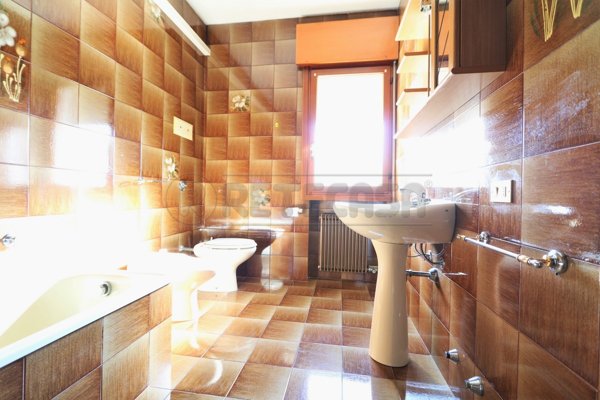 appartamento in affitto a Quinto Vicentino in zona Villaggio Monte Grappa