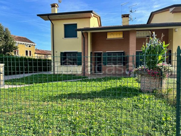 casa indipendente in affitto a Quinto Vicentino