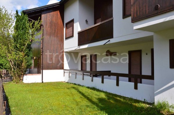 appartamento in affitto a Roana in zona Canove