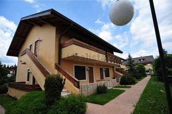 appartamento in affitto a Roana in zona Canove