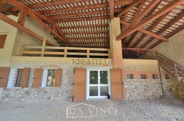 casa indipendente in affitto a Romano d'Ezzelino