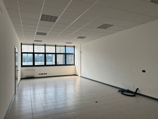 ufficio in affitto a Romano d'Ezzelino