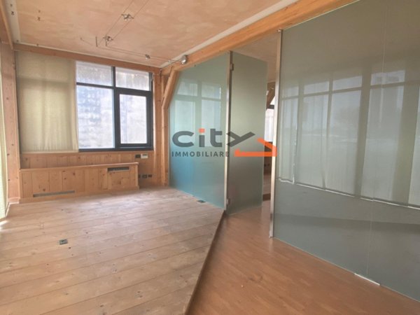 negozio in affitto a Romano d'Ezzelino