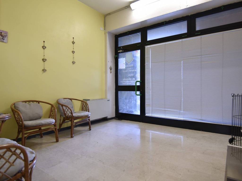 negozio in affitto a Romano d'Ezzelino in zona San Giacomo