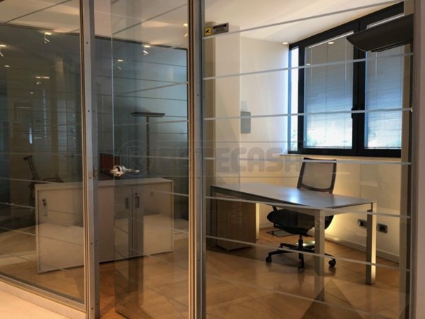 ufficio in affitto a Romano d'Ezzelino