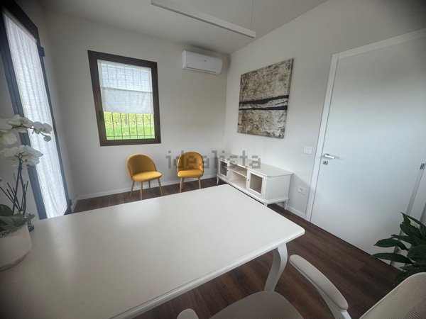 ufficio in affitto a Romano d'Ezzelino