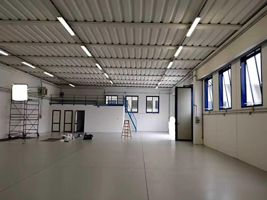 capannone in affitto a Romano d'Ezzelino