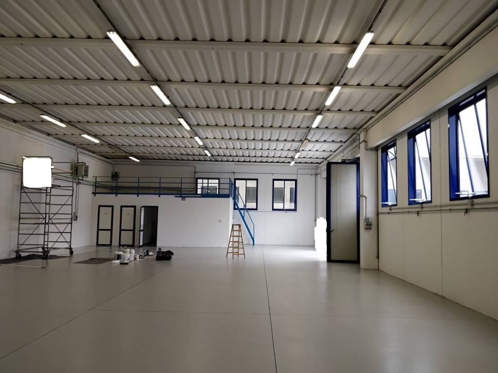 capannone in affitto a Romano d'Ezzelino