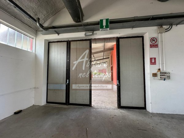locale di sgombero in affitto a Rosà in zona Cusinati