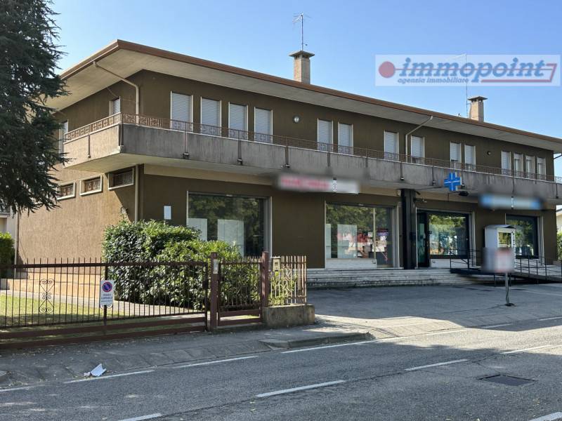 negozio in affitto a Rosà