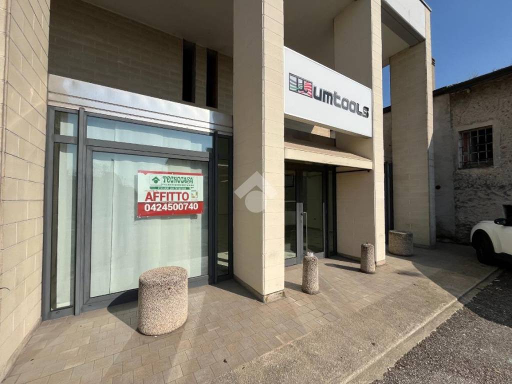 negozio in affitto a Rosà