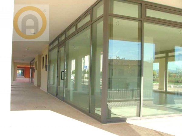 negozio in affitto a Rosà