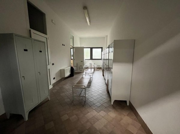 capannone in affitto a Rosà