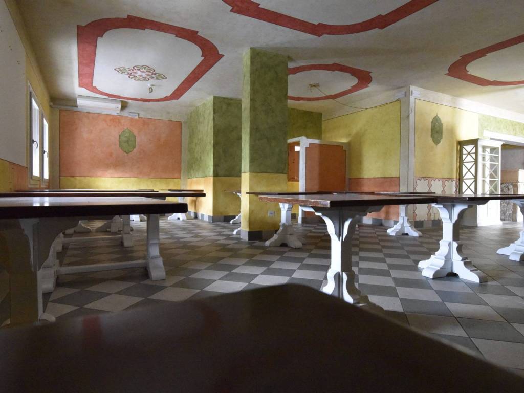 negozio in affitto a Rosà