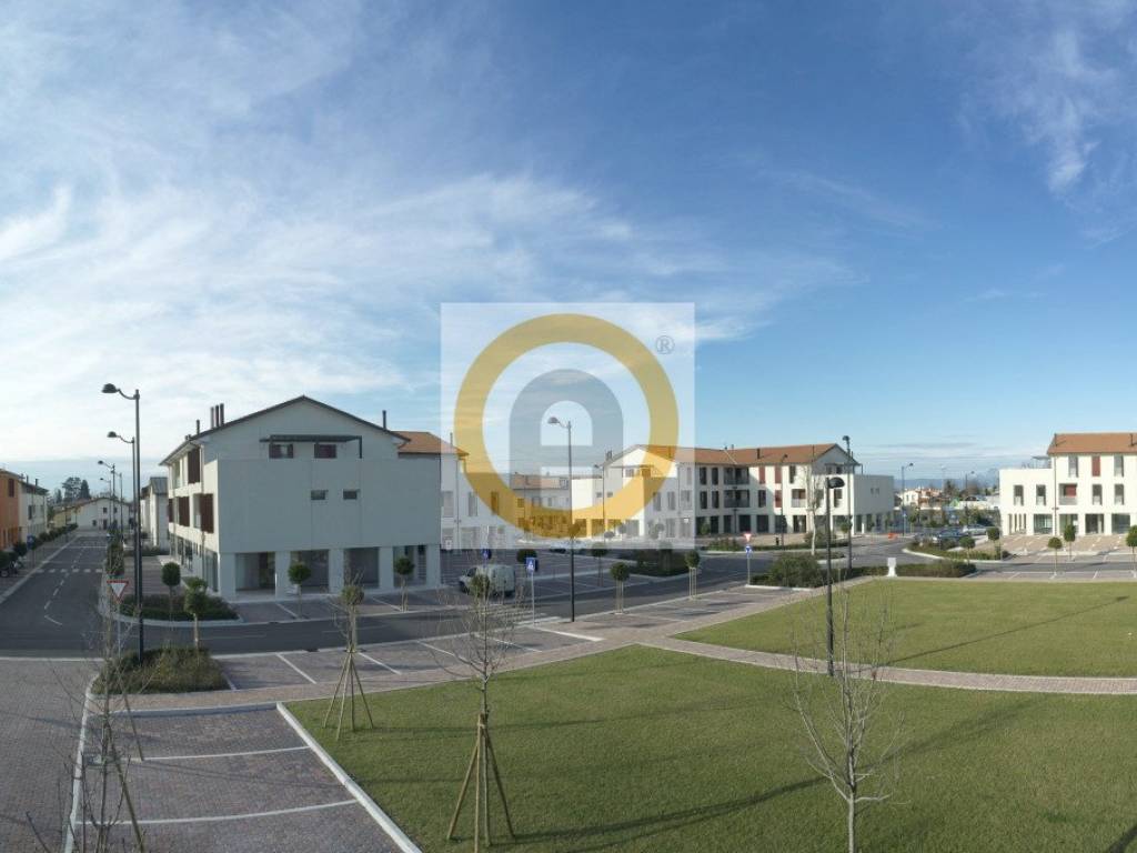 negozio in affitto a Rosà