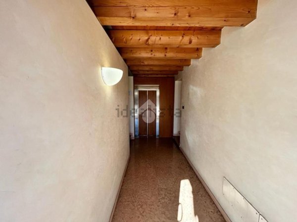 ufficio in affitto a Rossano Veneto