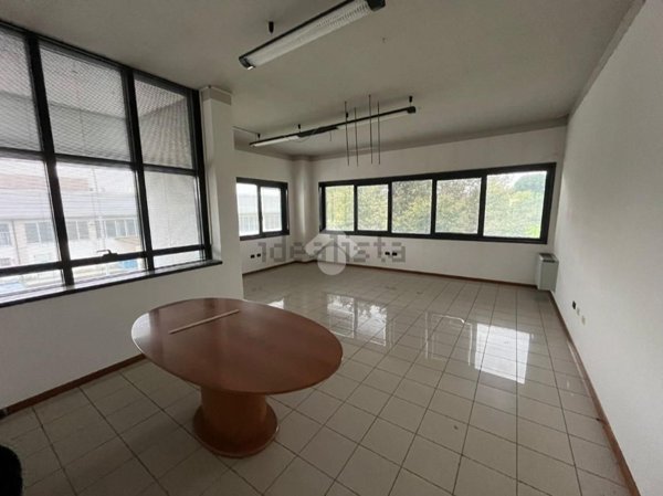 ufficio in affitto a Rossano Veneto