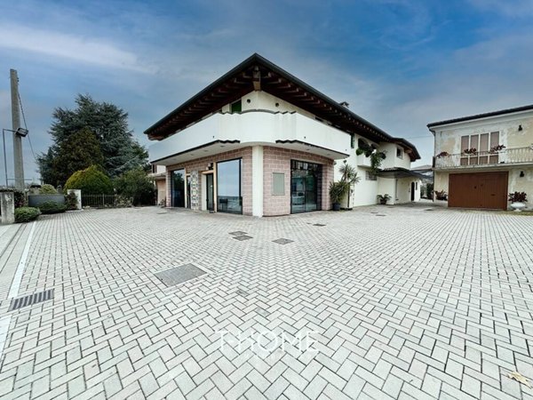 negozio in affitto a Rossano Veneto