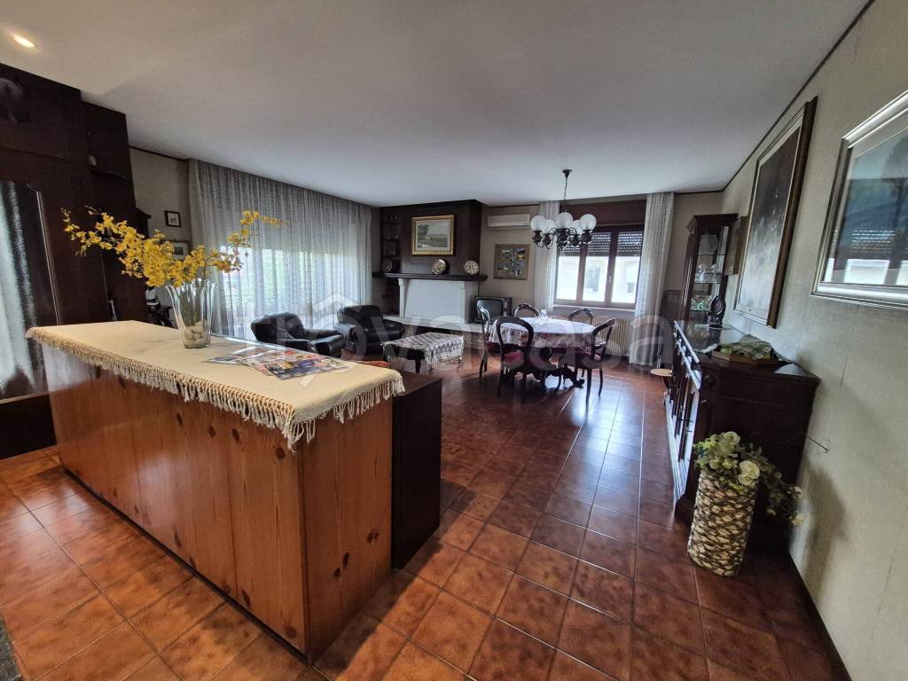 appartamento in affitto a Sarcedo