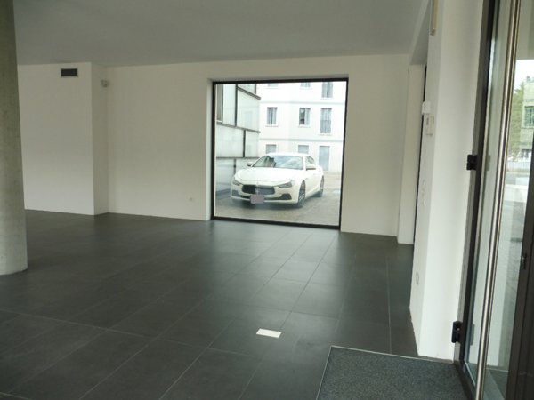 negozio in affitto a Schiavon