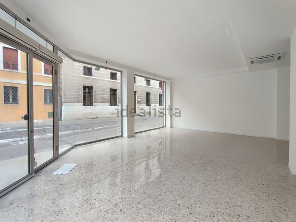 ufficio in affitto a Schio