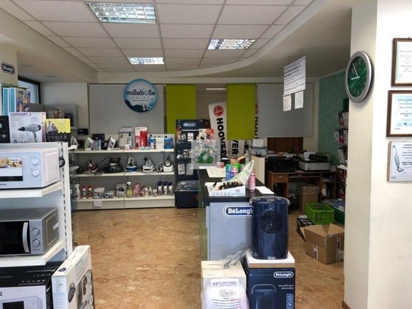 negozio in affitto a Schio
