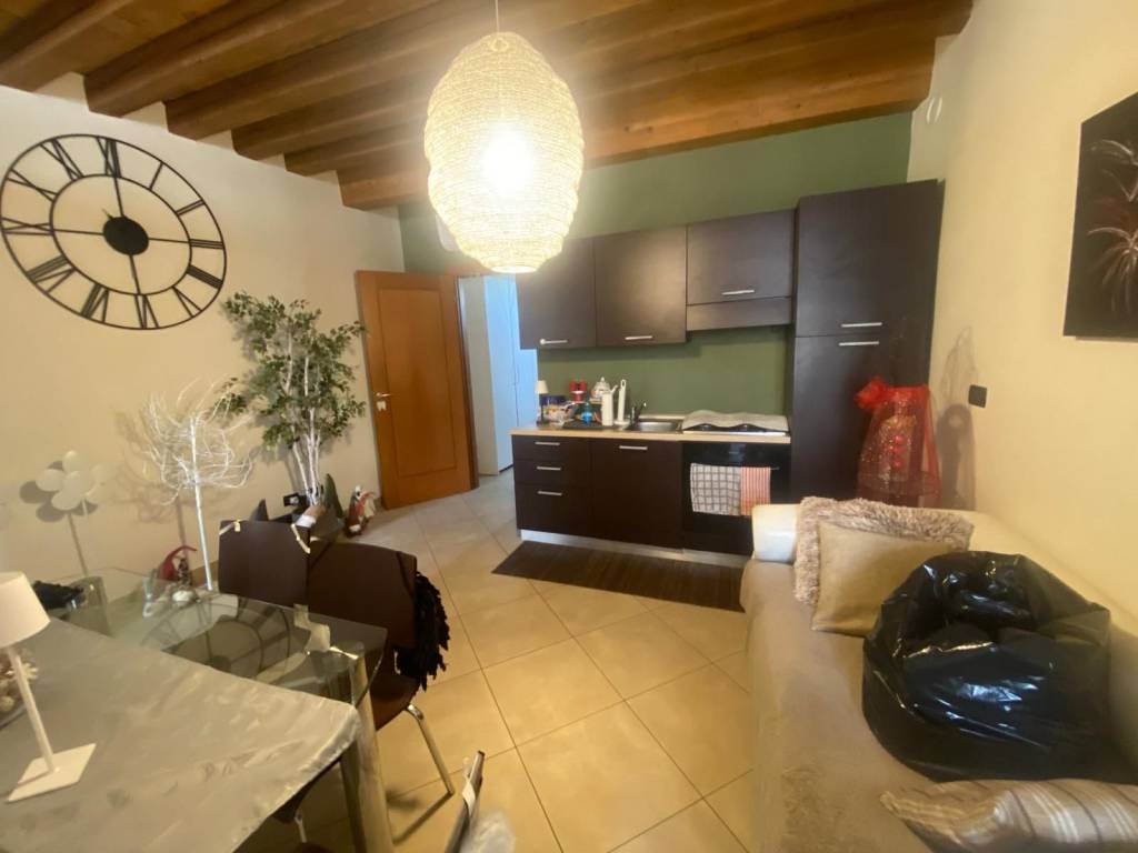 appartamento in affitto a Schio