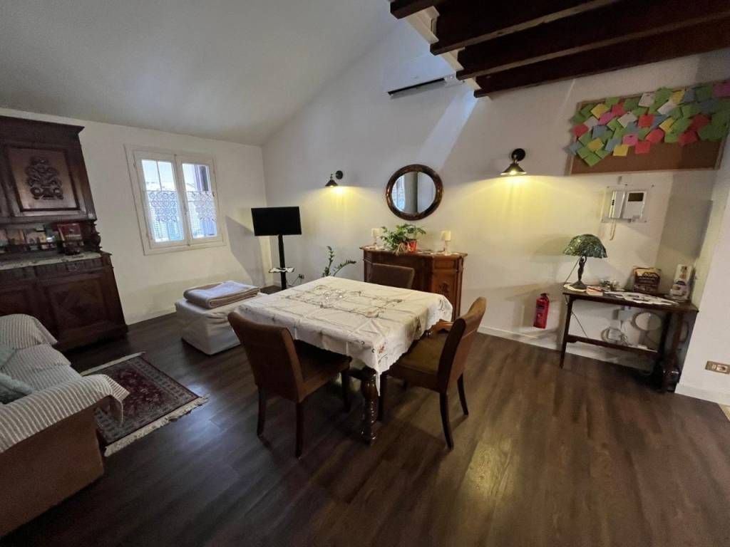 appartamento in affitto a Schio